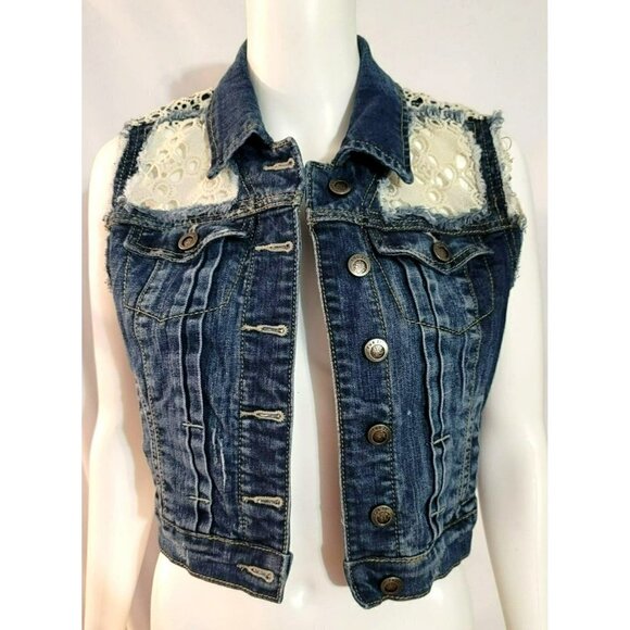 Rue21 Crochet Lace Sleeveless Denim Vest - Size Small - Picture 2 of 12